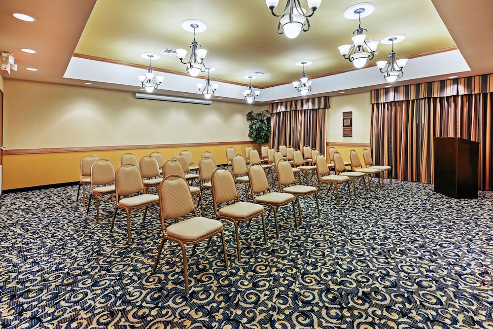 Holiday Inn Express Hotel And Suites Corpus Christi Nw Calallen 60/71