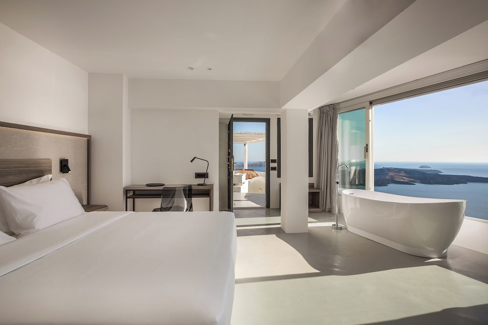 Sunrocks Hotel - Adults Only 16/69
