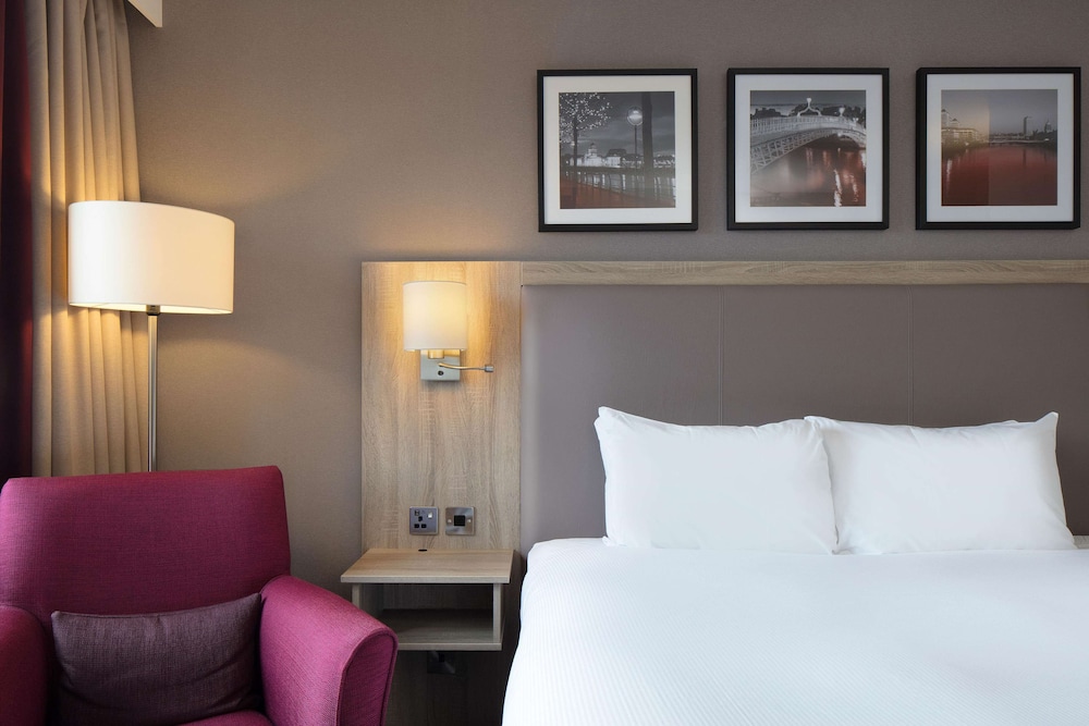 Hilton Garden Inn Dublin City Centre 36/72