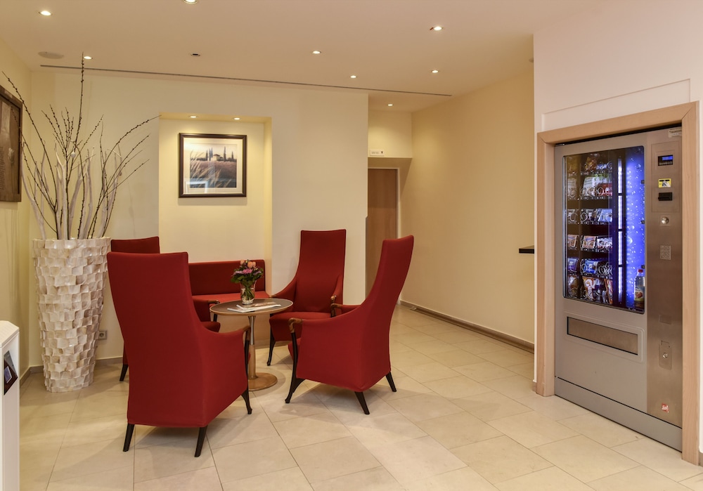 City Partner Hotel Adria 75/84