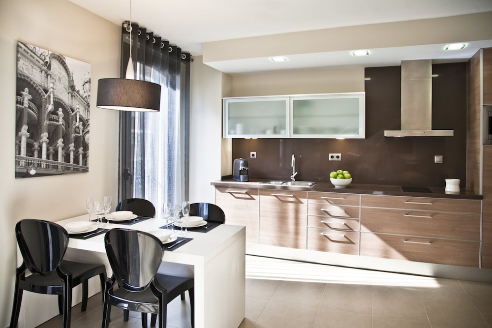 Up Suites Bcn 40/44