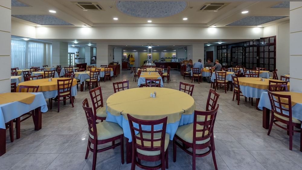 Sirene Beach Hotel 39/52