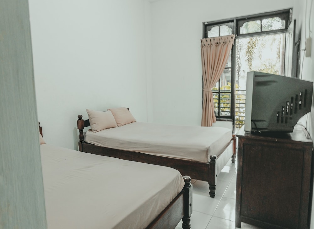 Hotel Diana 12/20