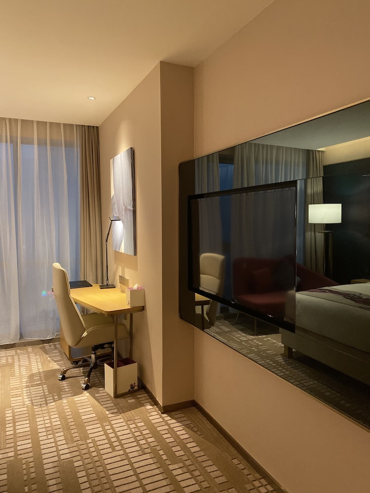 Novotel Zhengzhou Airport 29/68