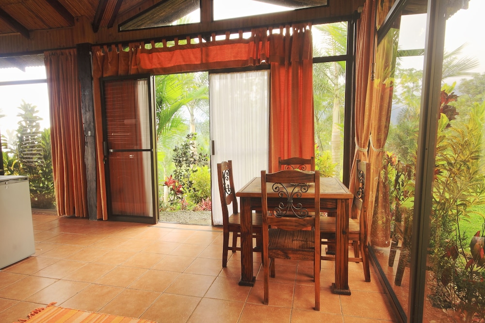 Greenlagoon Arenal Waterfall Villas 47/67