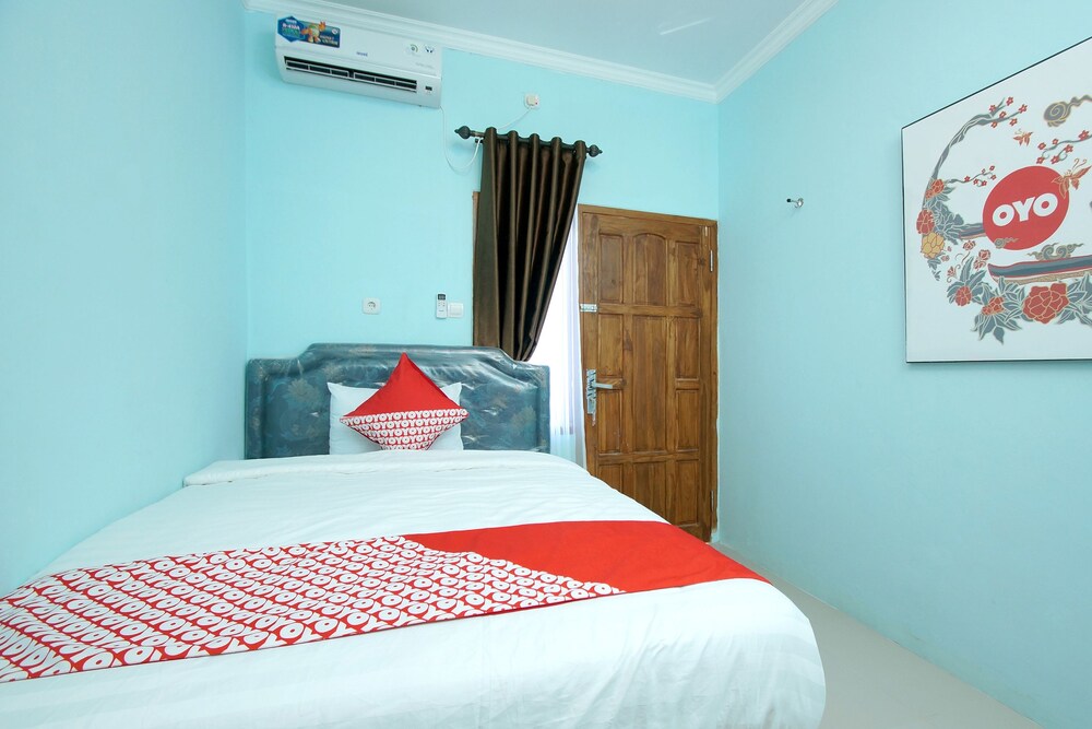 Hotel O near UGM formerly Bayang Brothers Guest House 23/55
