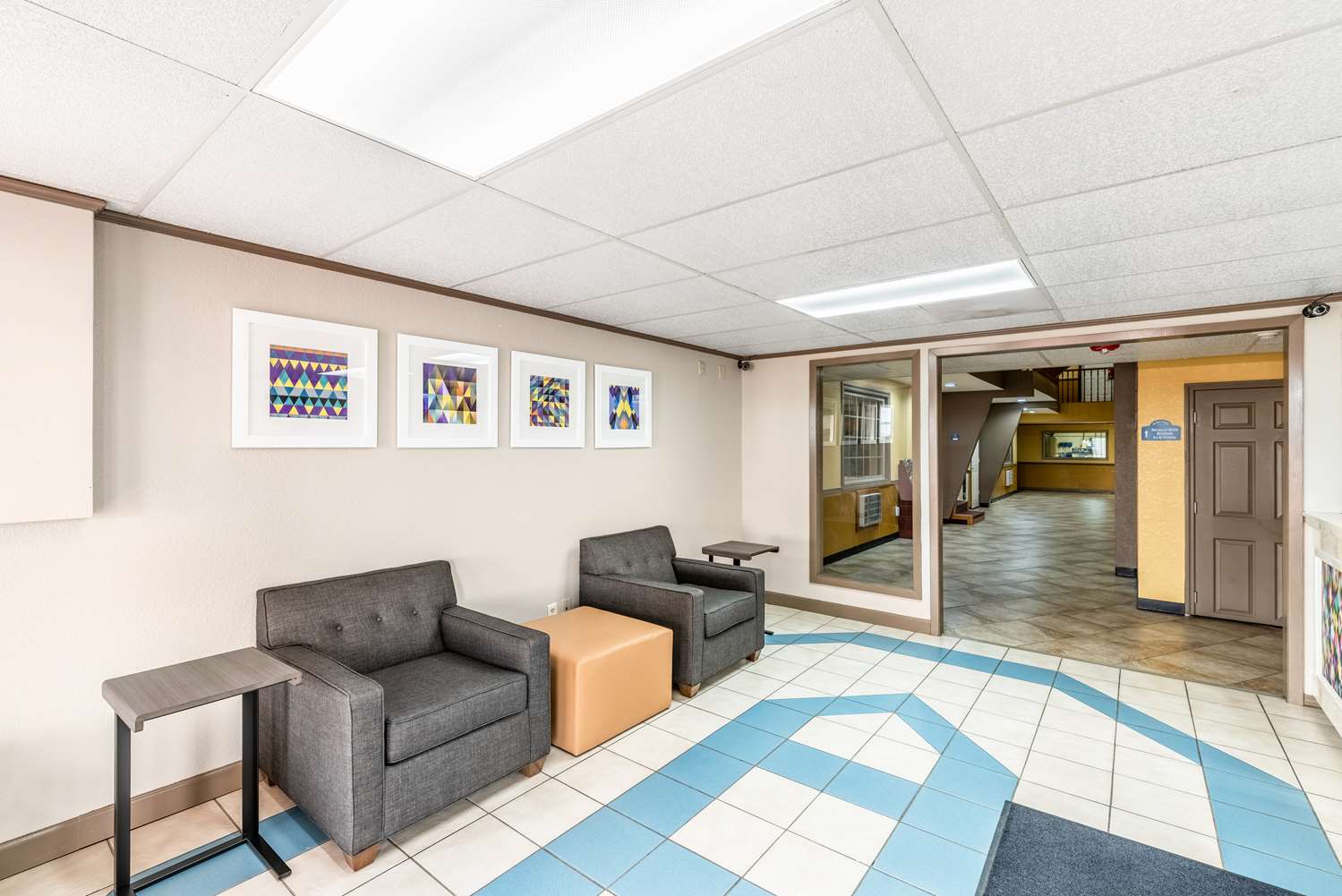 Americas Best Value Inn Searcy 5/8
