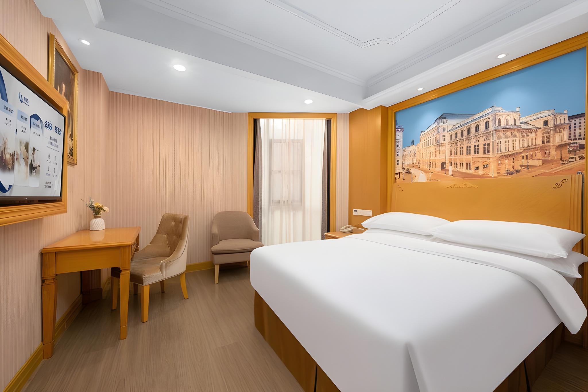Leisure, King Bed, Queen Bed