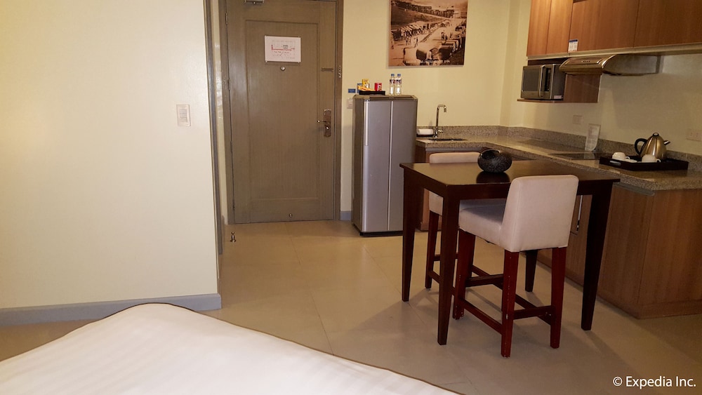 Azalea Hotels & Residences Baguio 33/49