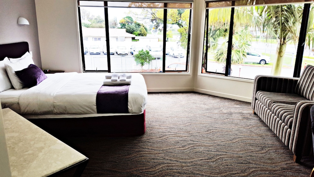 Auckland Airport Kiwi Hotel 29/62