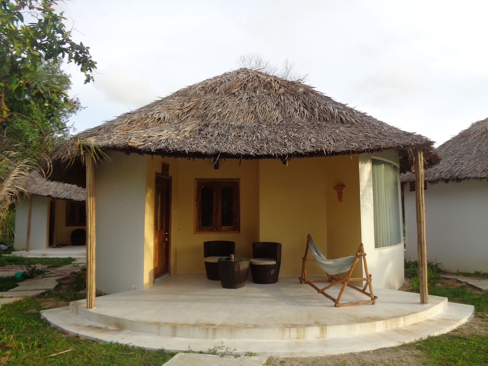 Ninila Fruit Farm Bungalow 6/38