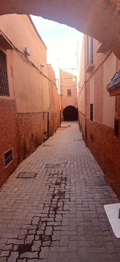 Riad Tidar 64/65