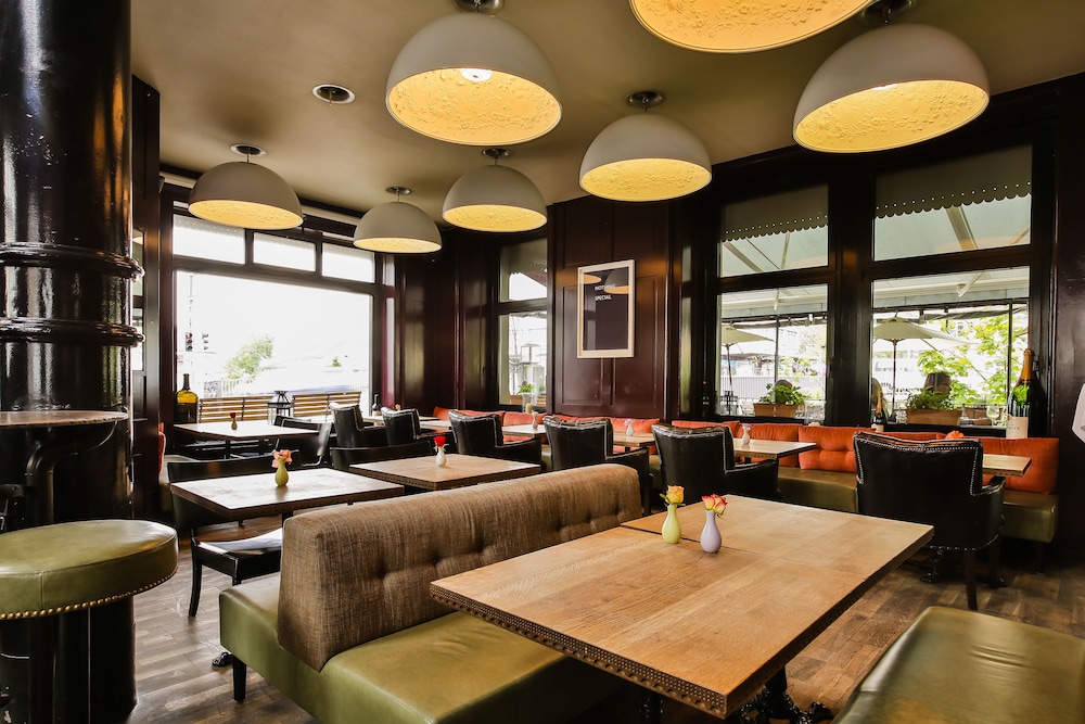 Boutique Hotel Helvetia 57/66