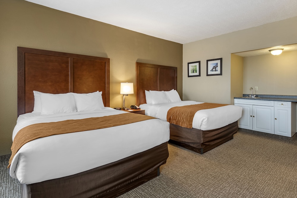 Comfort Inn Madison, IN 14/43