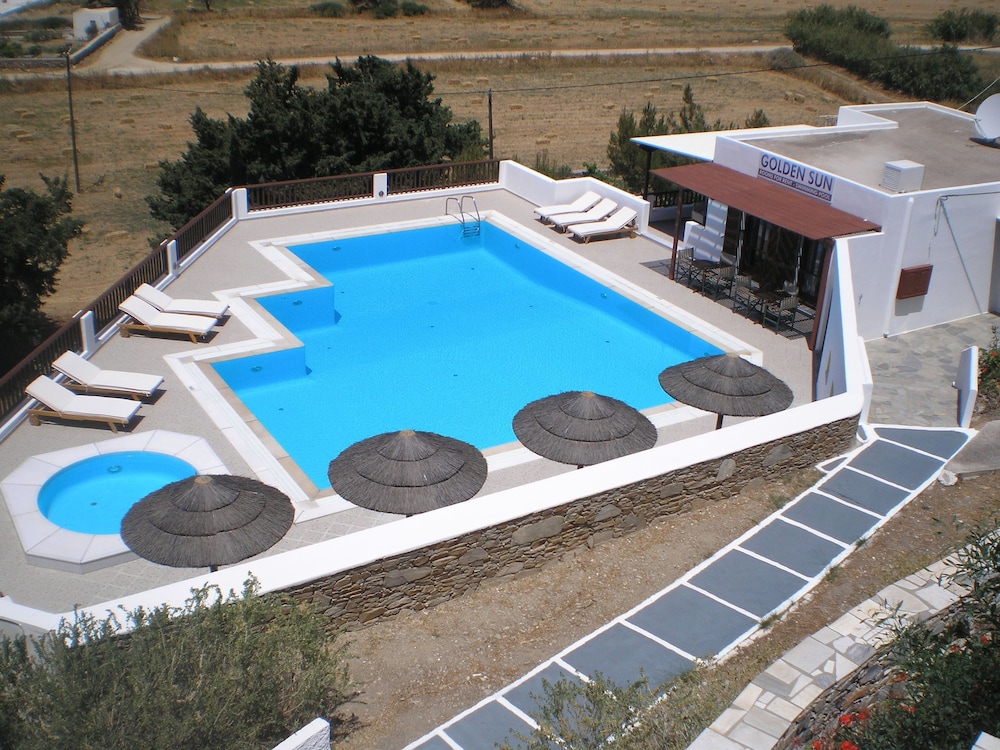 Golden Sun Hotel 48/56