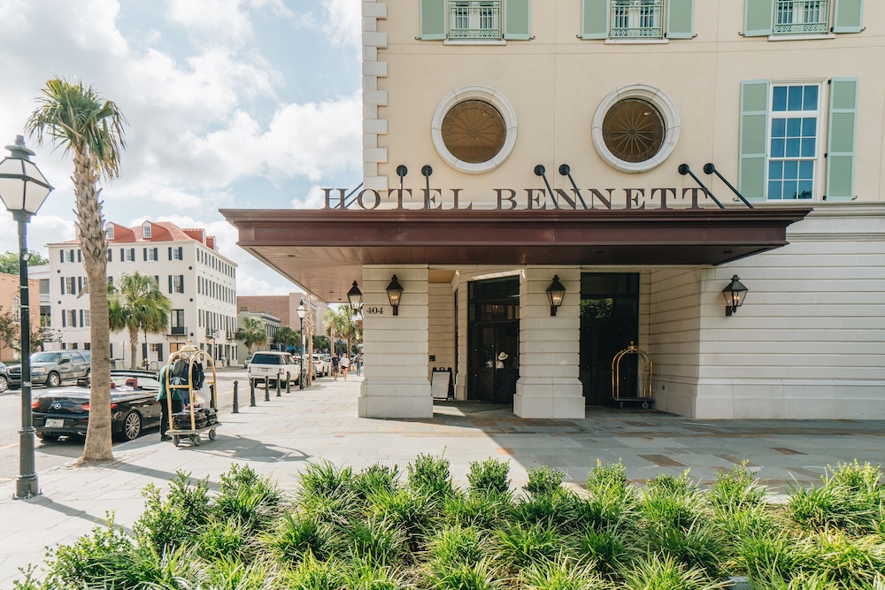 Hotel Bennett 6/66