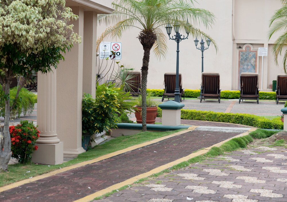 Hotel Victoria Poza Rica 47/54