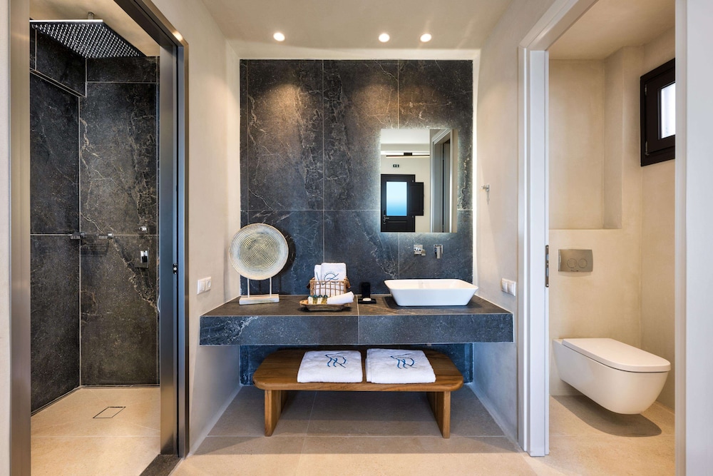 Venus Sunrise Suites and Villas 62/64