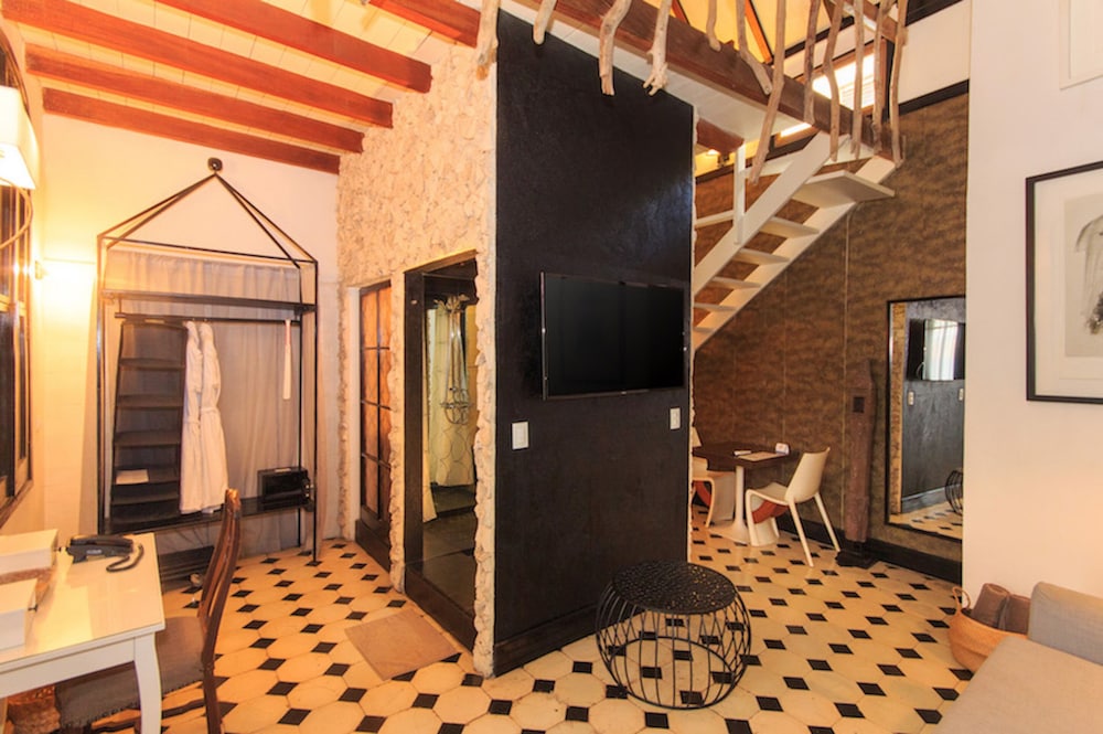 Hotel Casa Lola Deluxe Gallery 38/77
