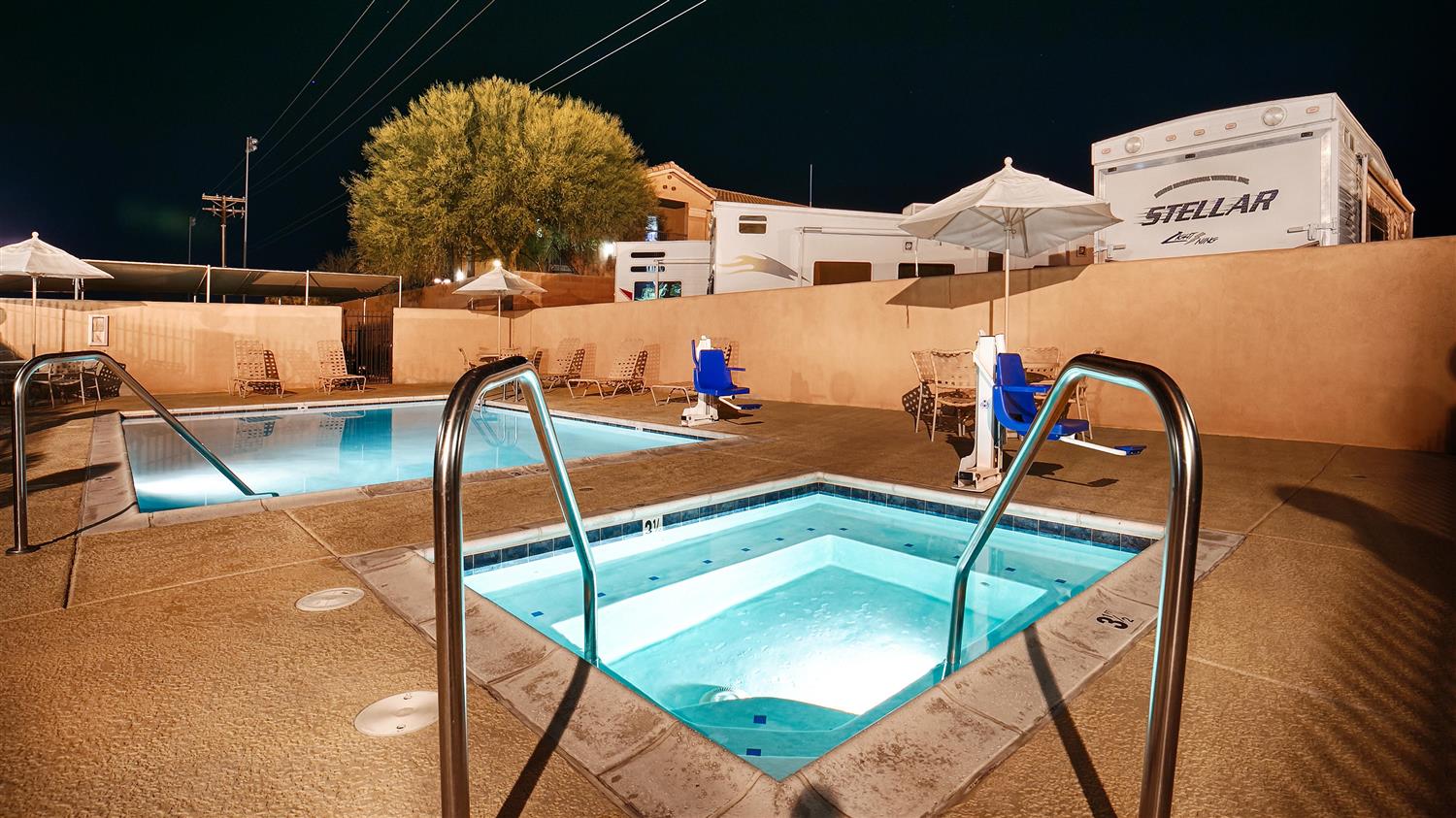 Best Western Plus Main Street Inn 21/38