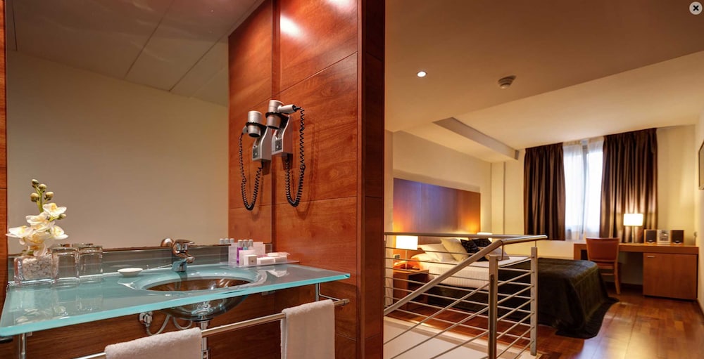 Acevi Villarroel Hotel 36/62