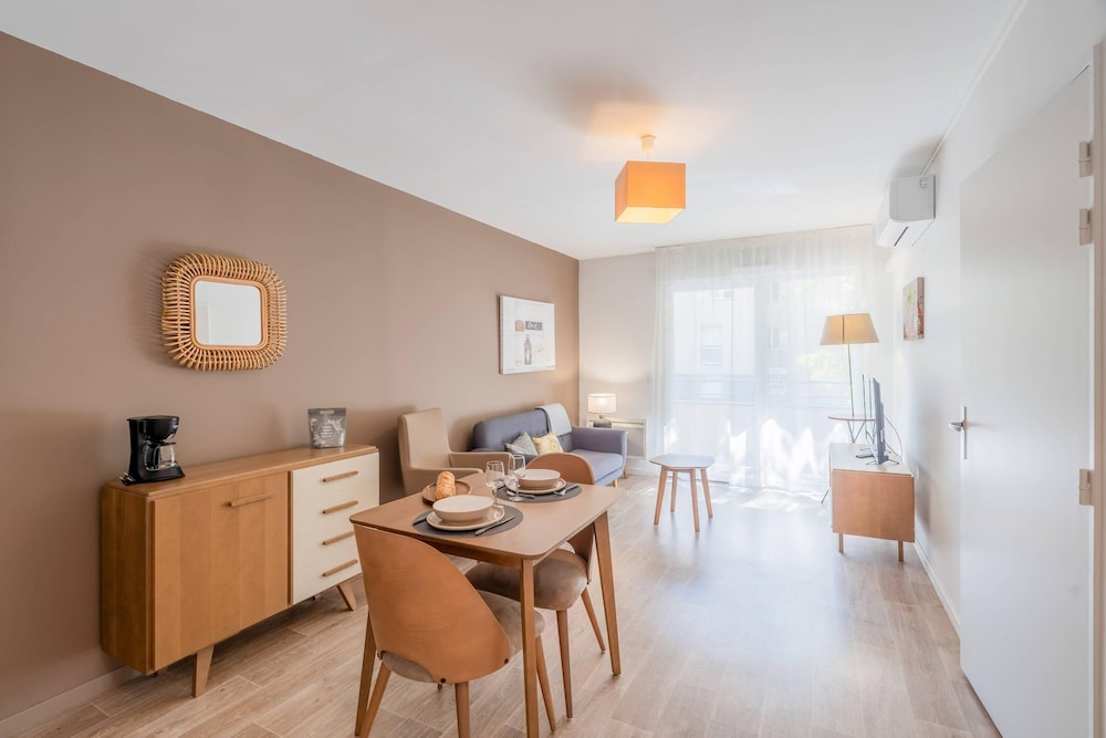 Quality Aparthotel Lyon L'Isle-dAbeau 23/32
