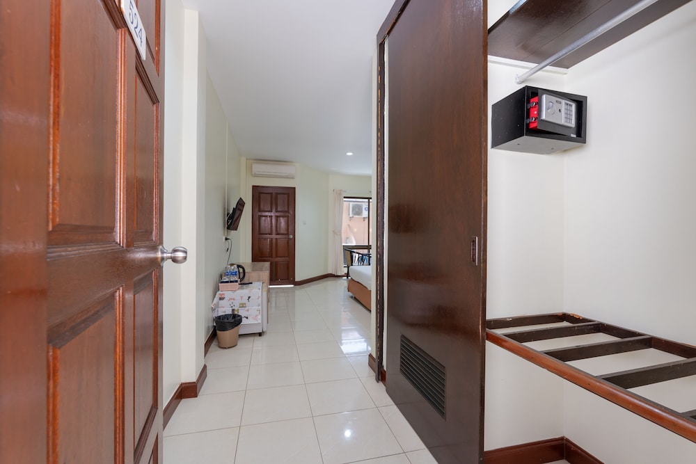 Amarin Residence Patong 50/50