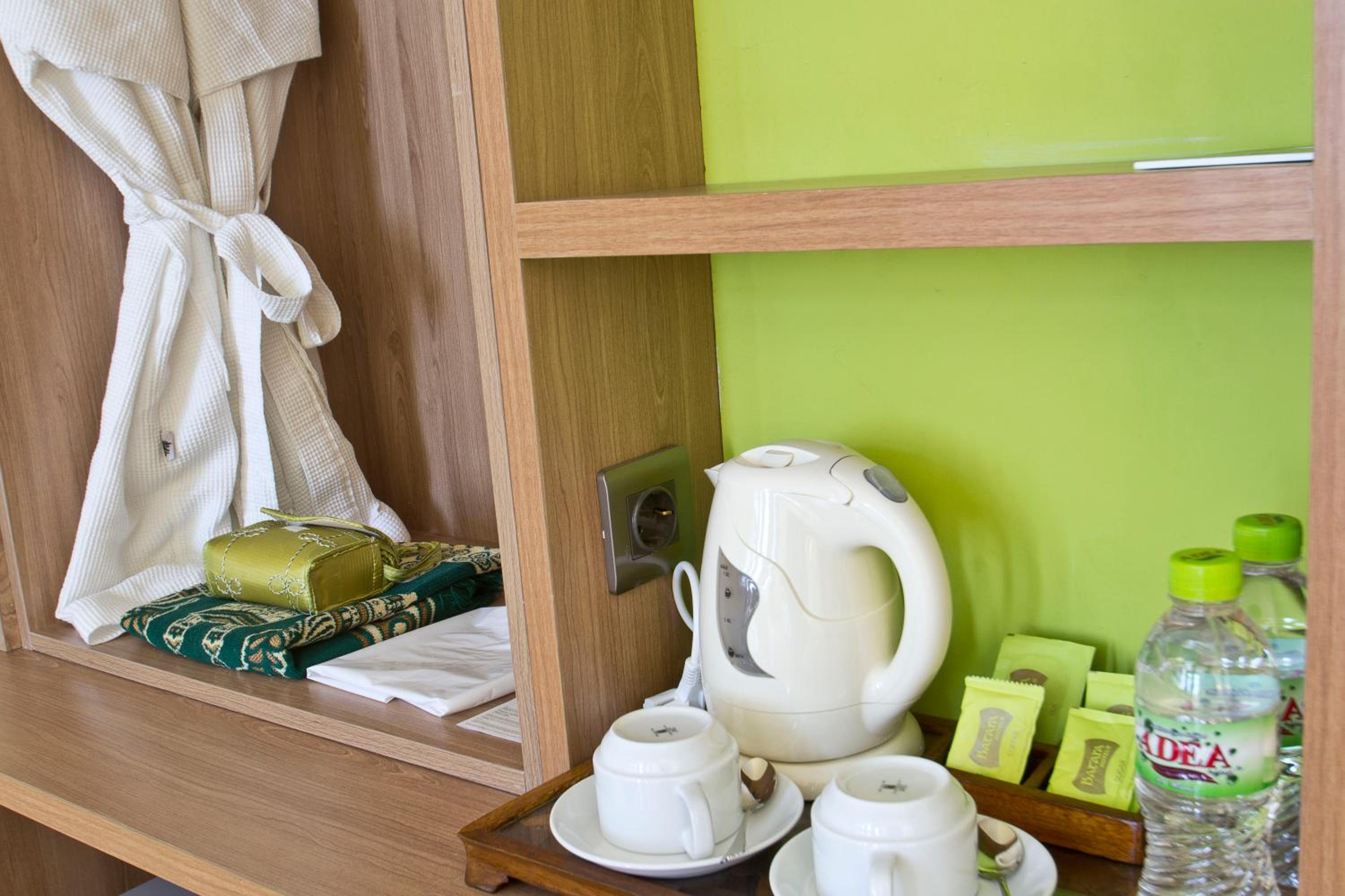 Green Batara Hotel 50/50