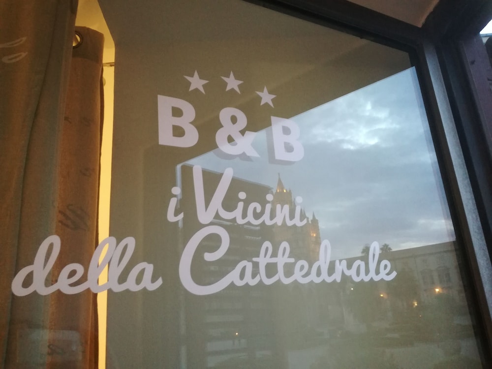 I Vicini Della Cattedrale 18/32