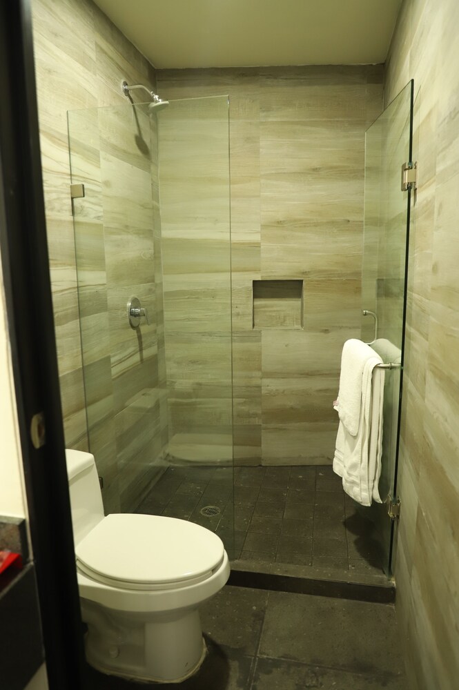 Homesuites Malecon 15/56