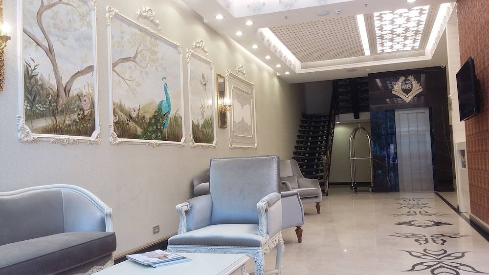MB DELUXE HOTEL 47/59