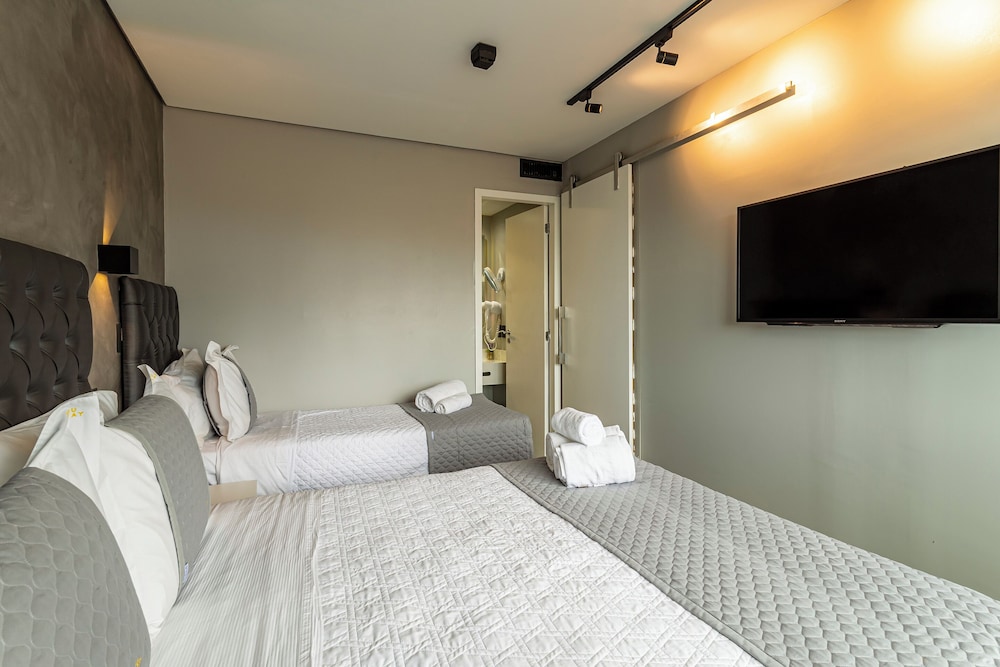 You Stay at Vila Olimpia - ITC 14/50