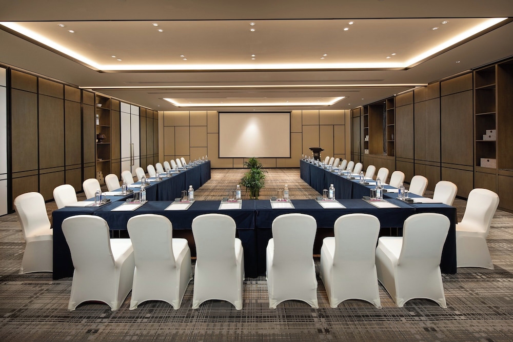 Crowne Plaza Wuzhen 57/71