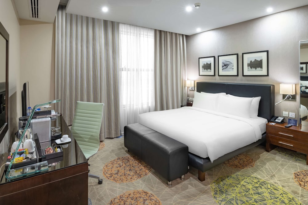 Radisson Blu Plaza Jeddah 24/71