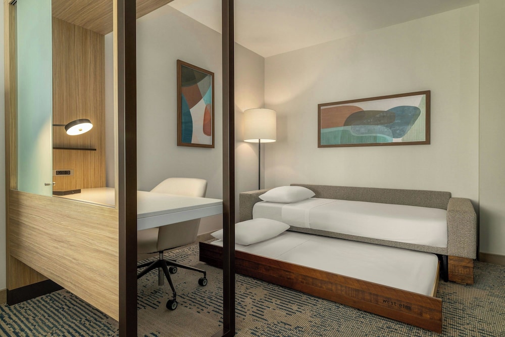 جناح بسريرين كوين، SpringHill Suites by Marriott Braselton 7/7