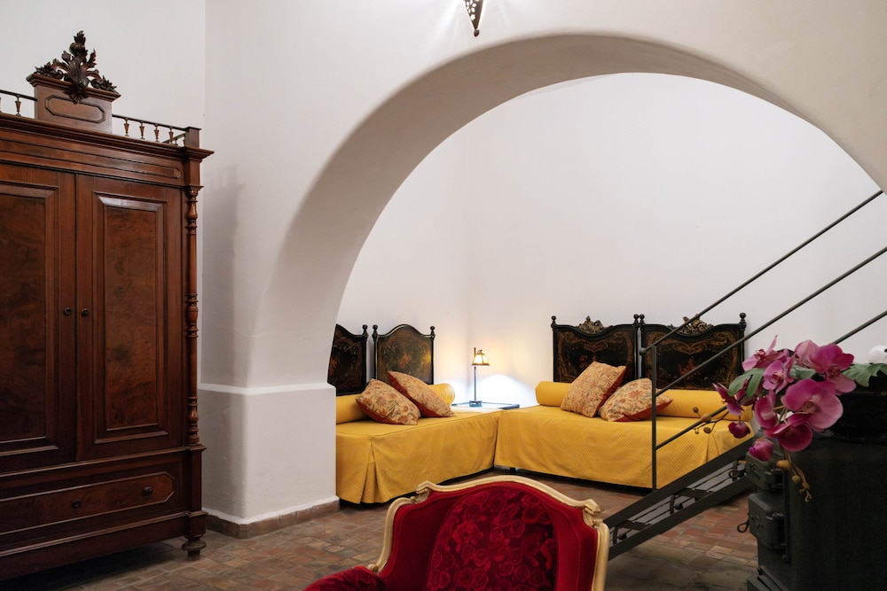 Ai Cartari B&B Palermo 29/35