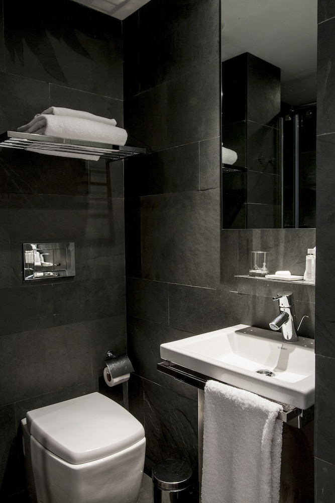 Suites Avenue 43/46
