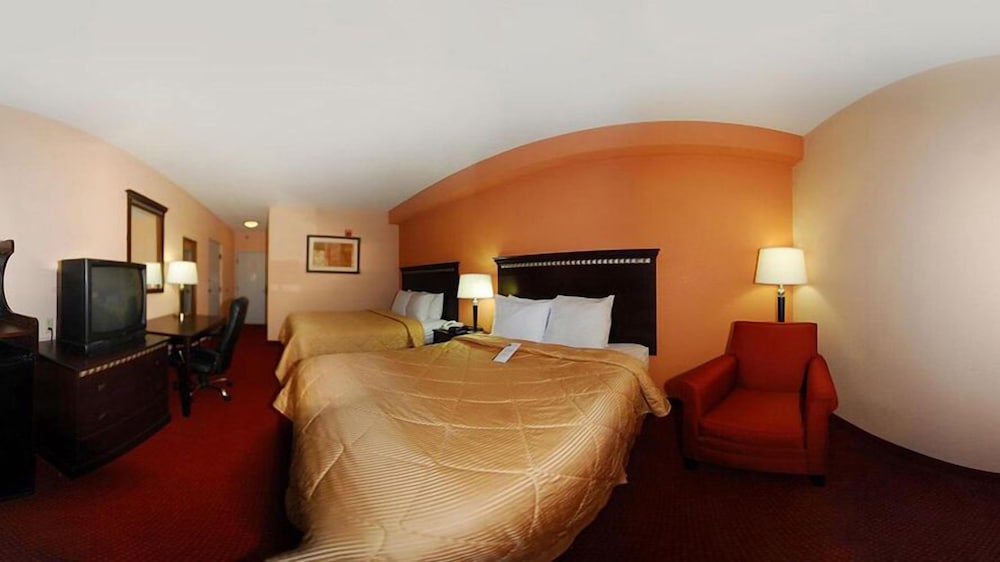 Comfort Inn and Suites Lincoln AL 20/61