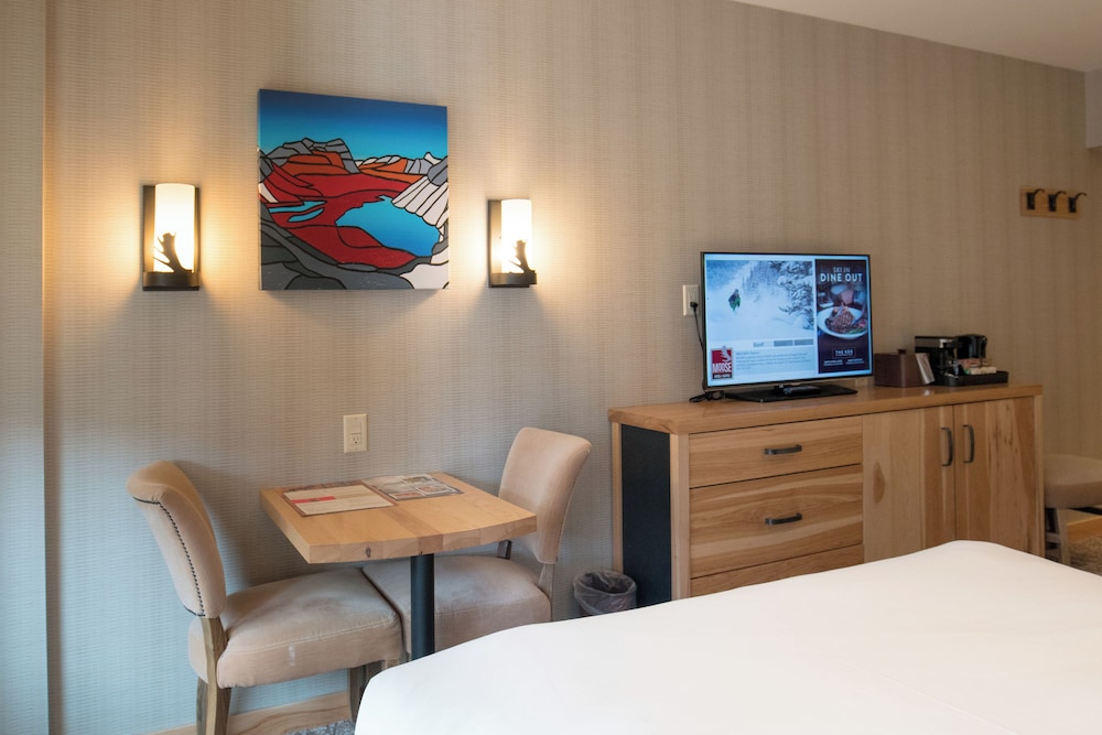 SUPERIOR, 2 QUEEN BEDS, ACCESSIBLE