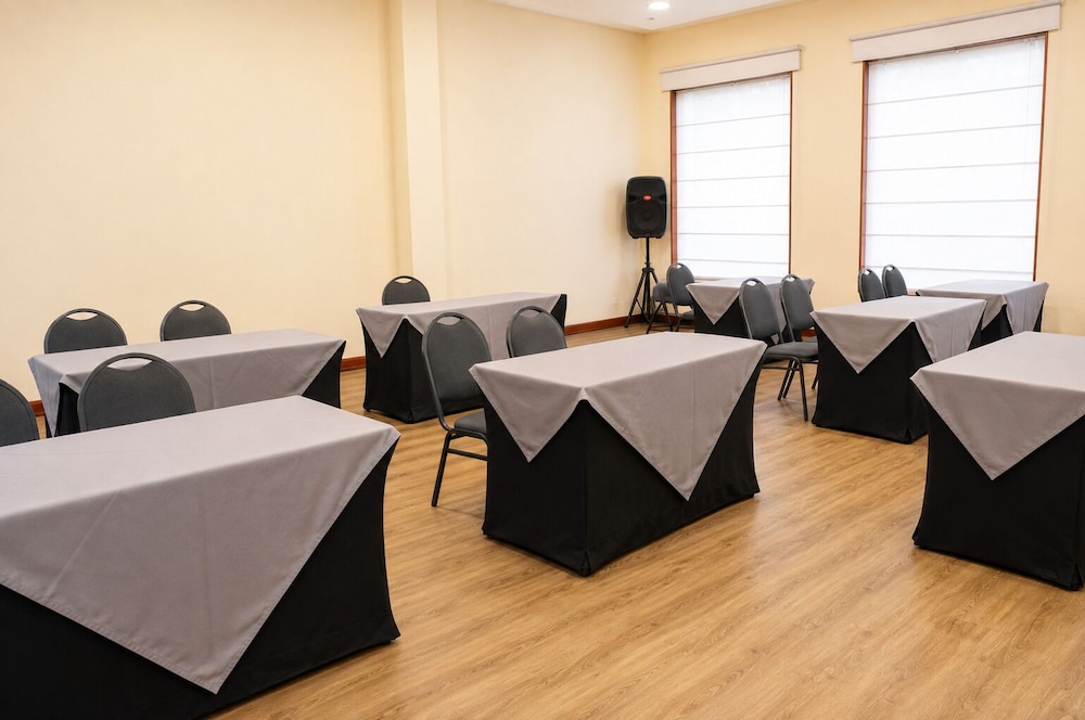 Hotel Parque 97 Suites 45/64