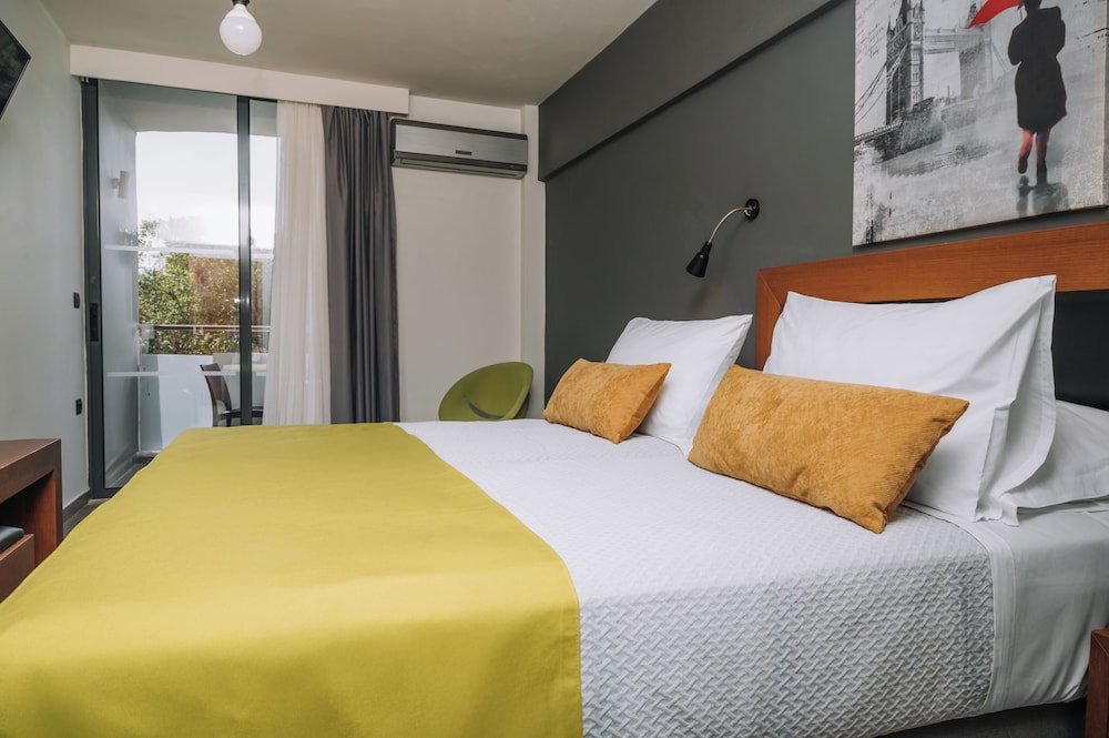 Amphitryon City Hotel 22/72