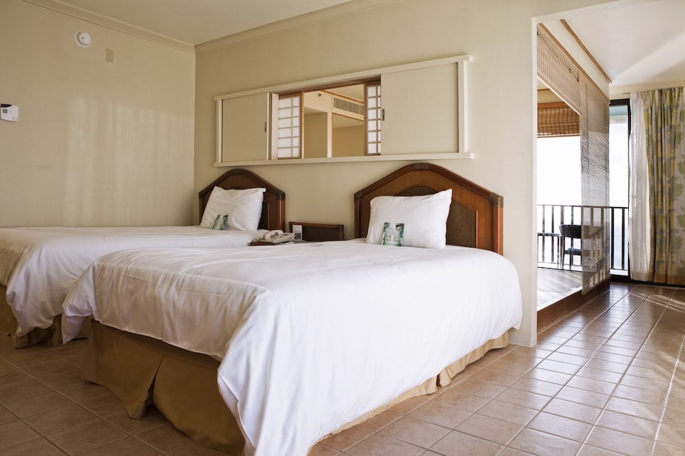 Guam Reef Olive Spa Resort 30/77