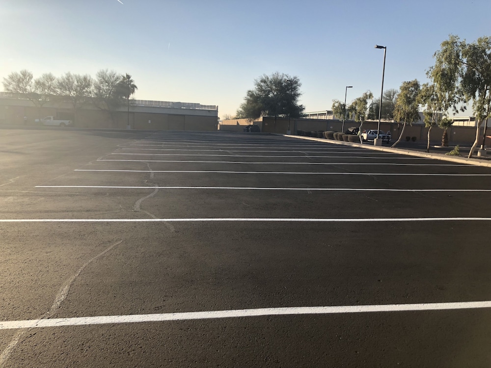 Baymont by Wyndham Phoenix I-10 near 51st Ave 32/55