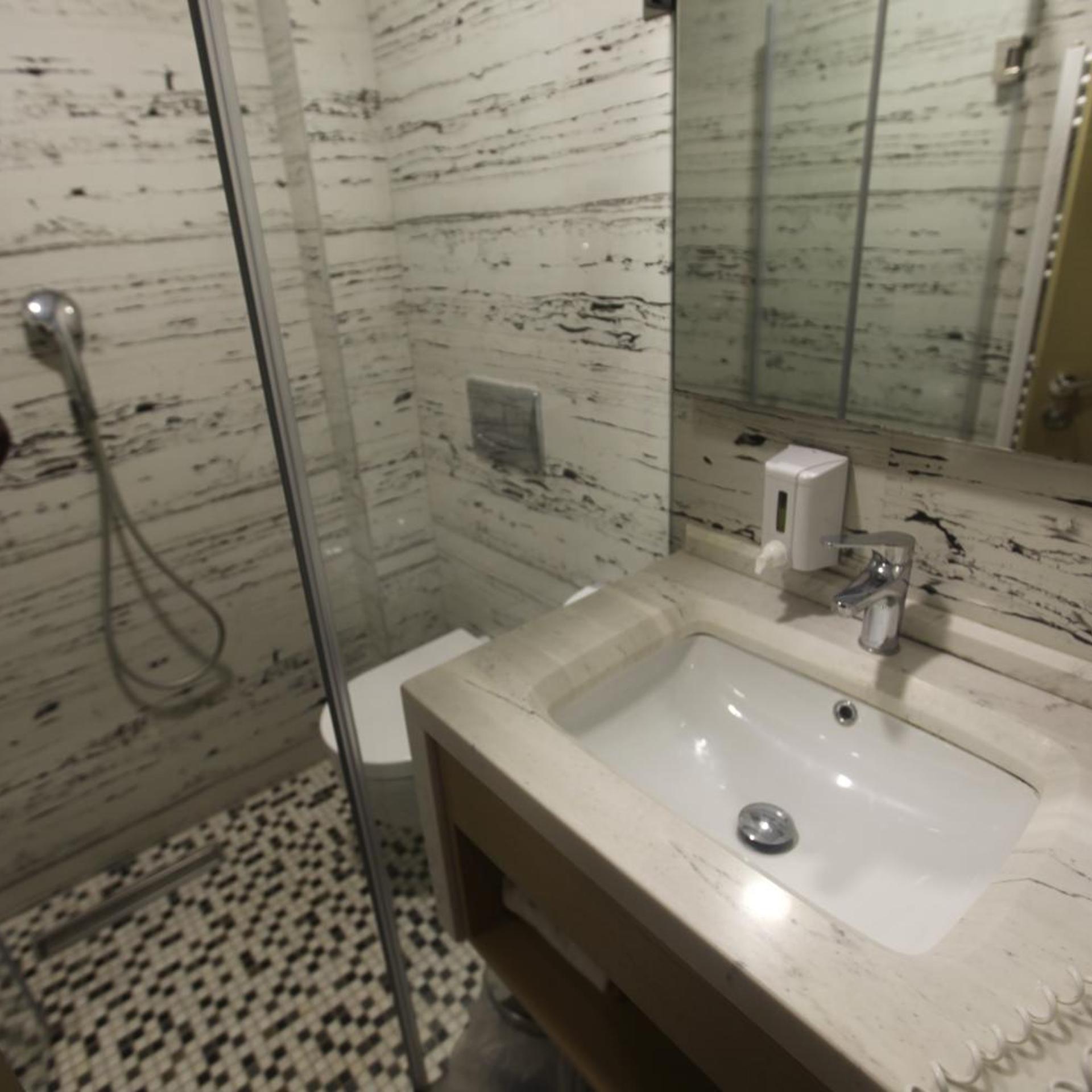 Alpin Llogara Hotel 51/55