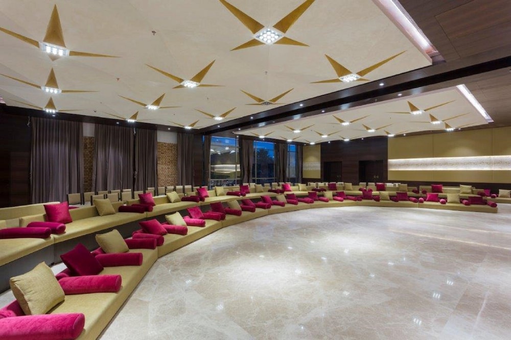 Hotel Binori 25/30