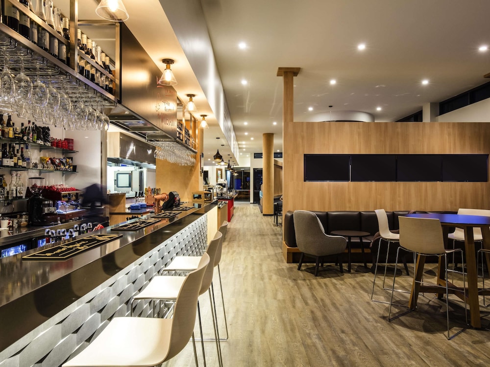 Ibis Mackay 49/67