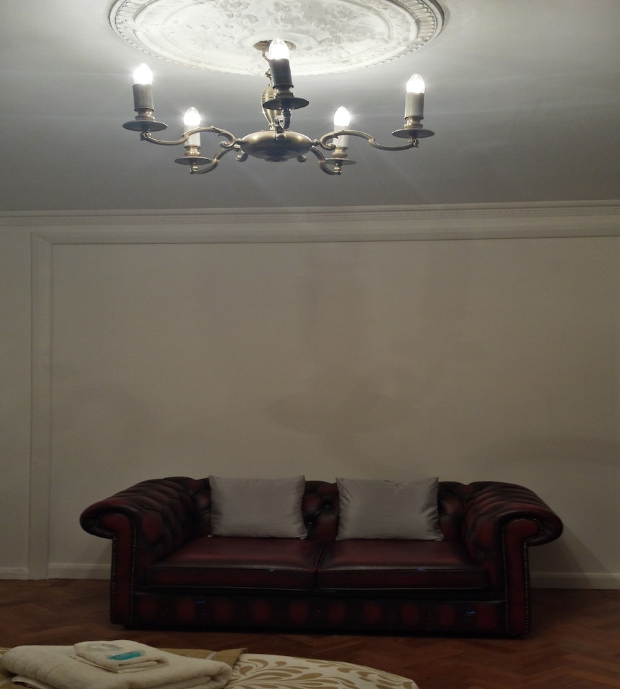 OYO Guest House Ellipse 41/60