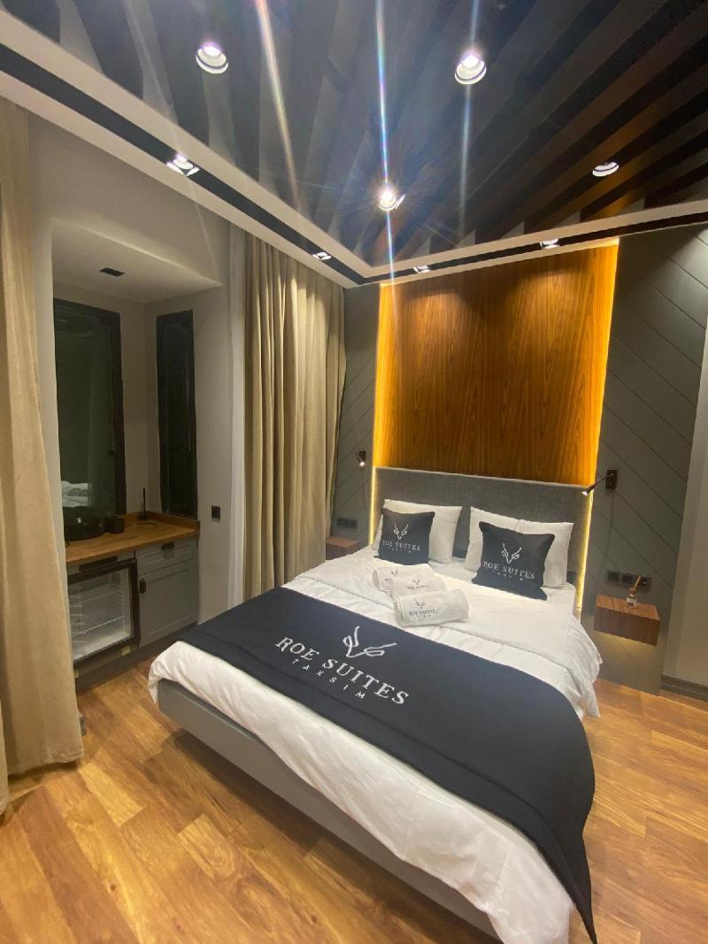 Room, Double Bed