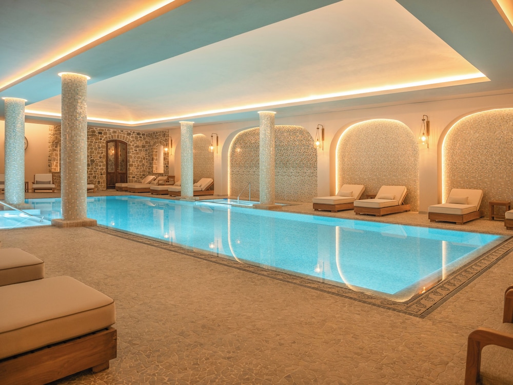 Vila Ebel Hotel, Pool & Spa 23/48