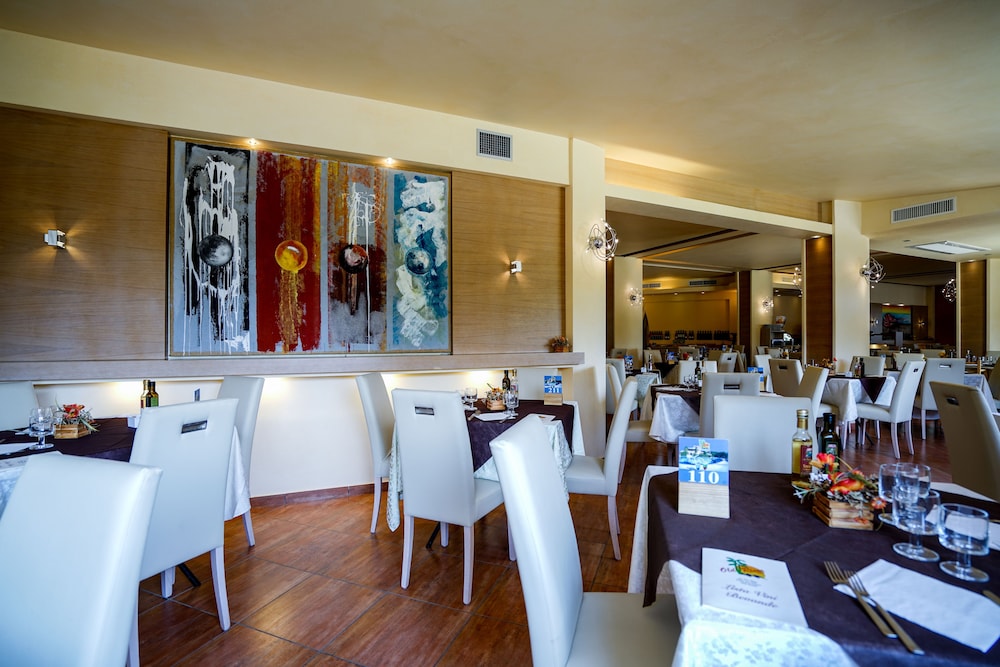 VILLAGGIO RESIDENCE OLD RIVER 41/66